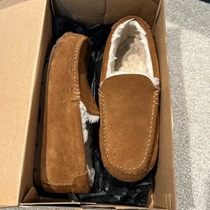 Koolaburra by ugg loafers size 7